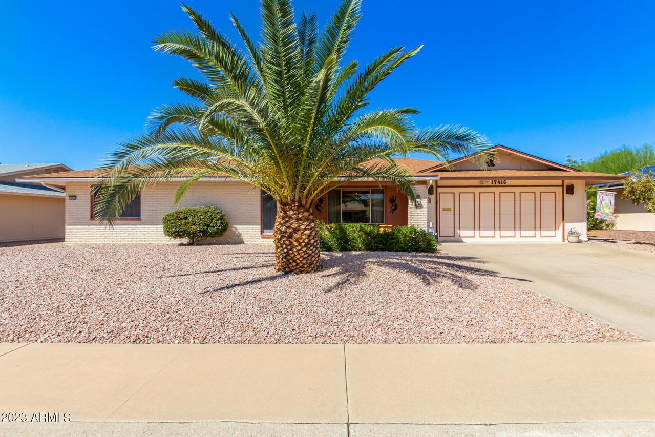 17416 N Lindgren Ave., Sun City, AZ 85373