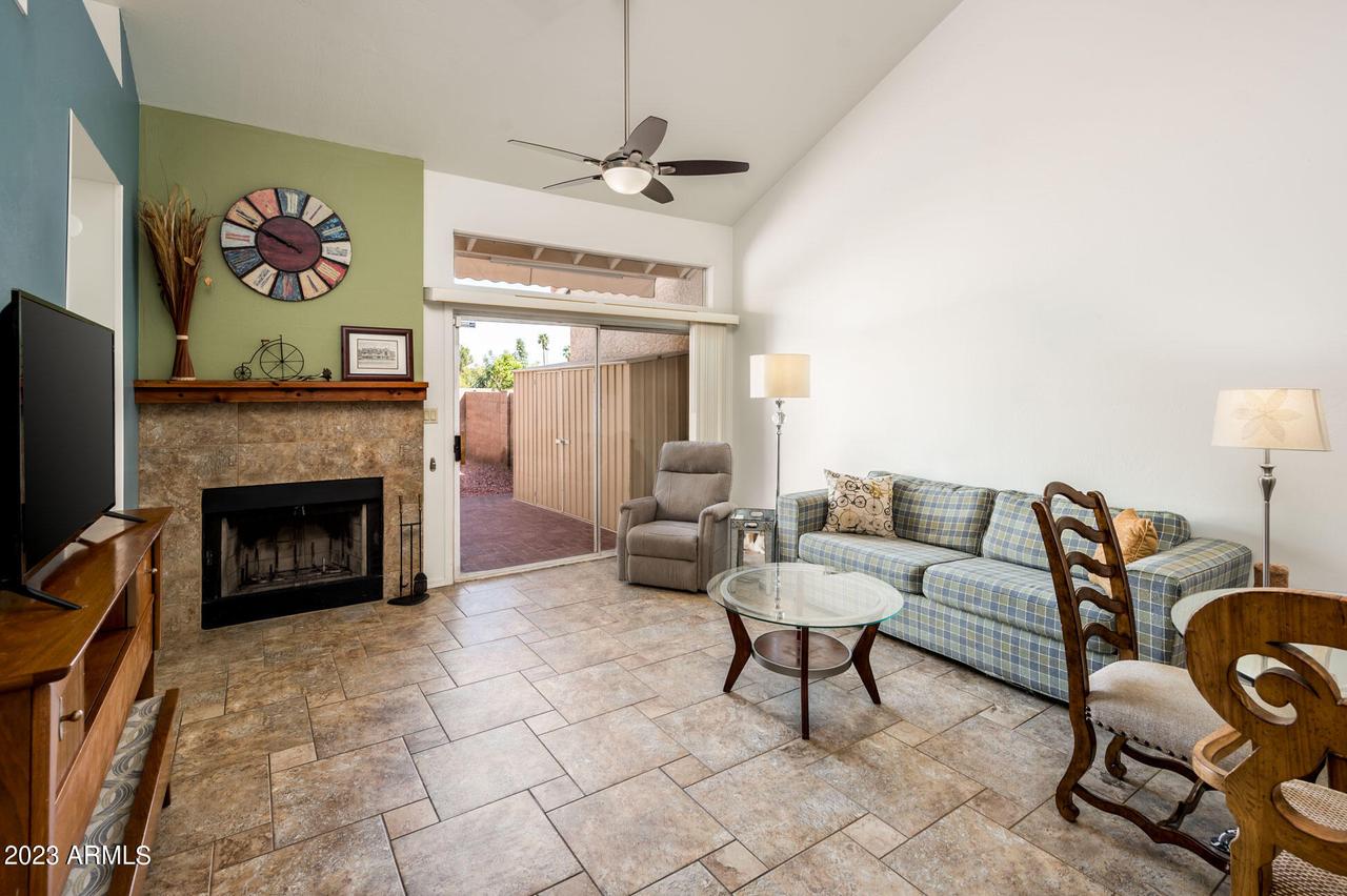 384 W Carmen St., Tempe, AZ 85283