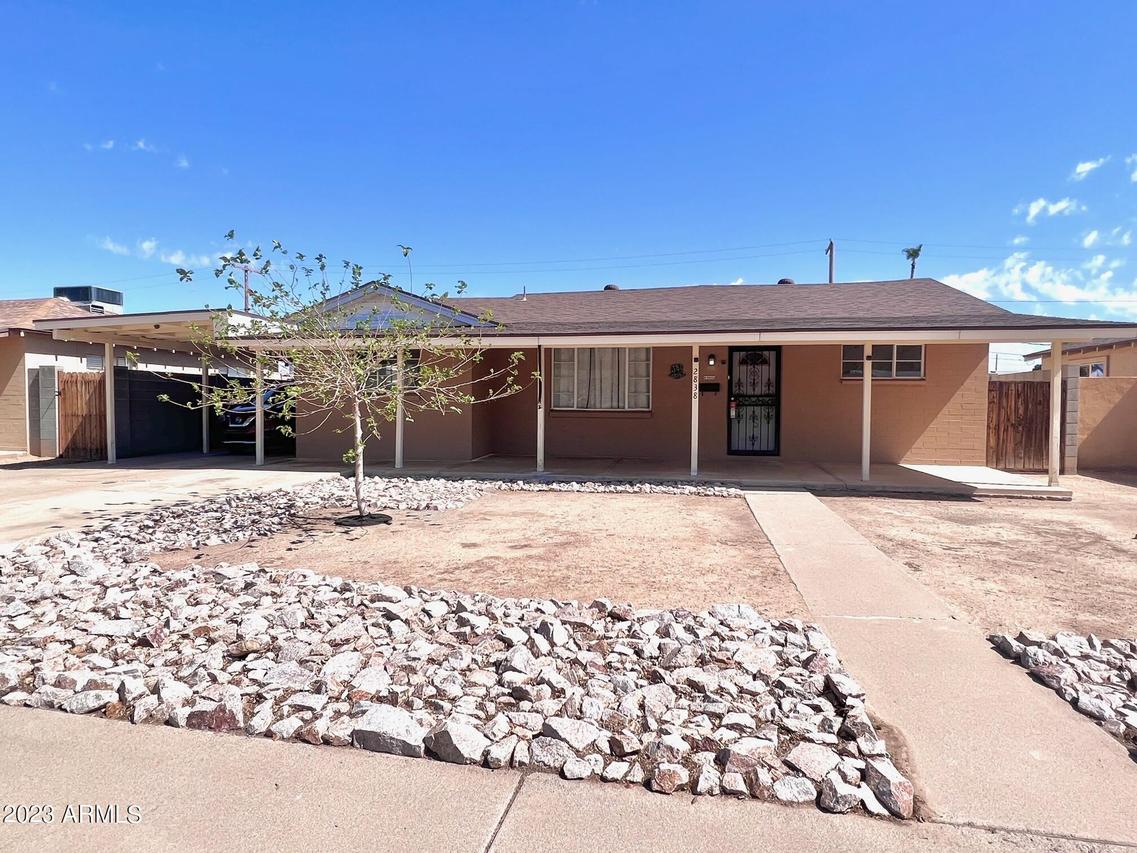 2838 W Diana Ave., Phoenix, AZ 85051