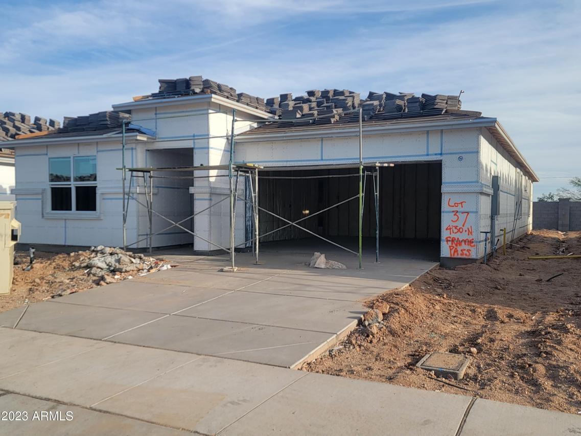 18571 W Buckskin Tr., Surprise, AZ 85387