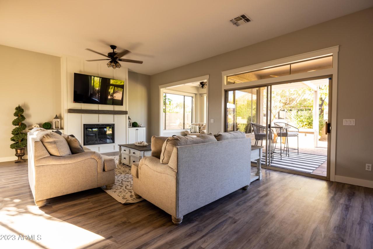 4178 E Walnut Rd., Gilbert, AZ 85298