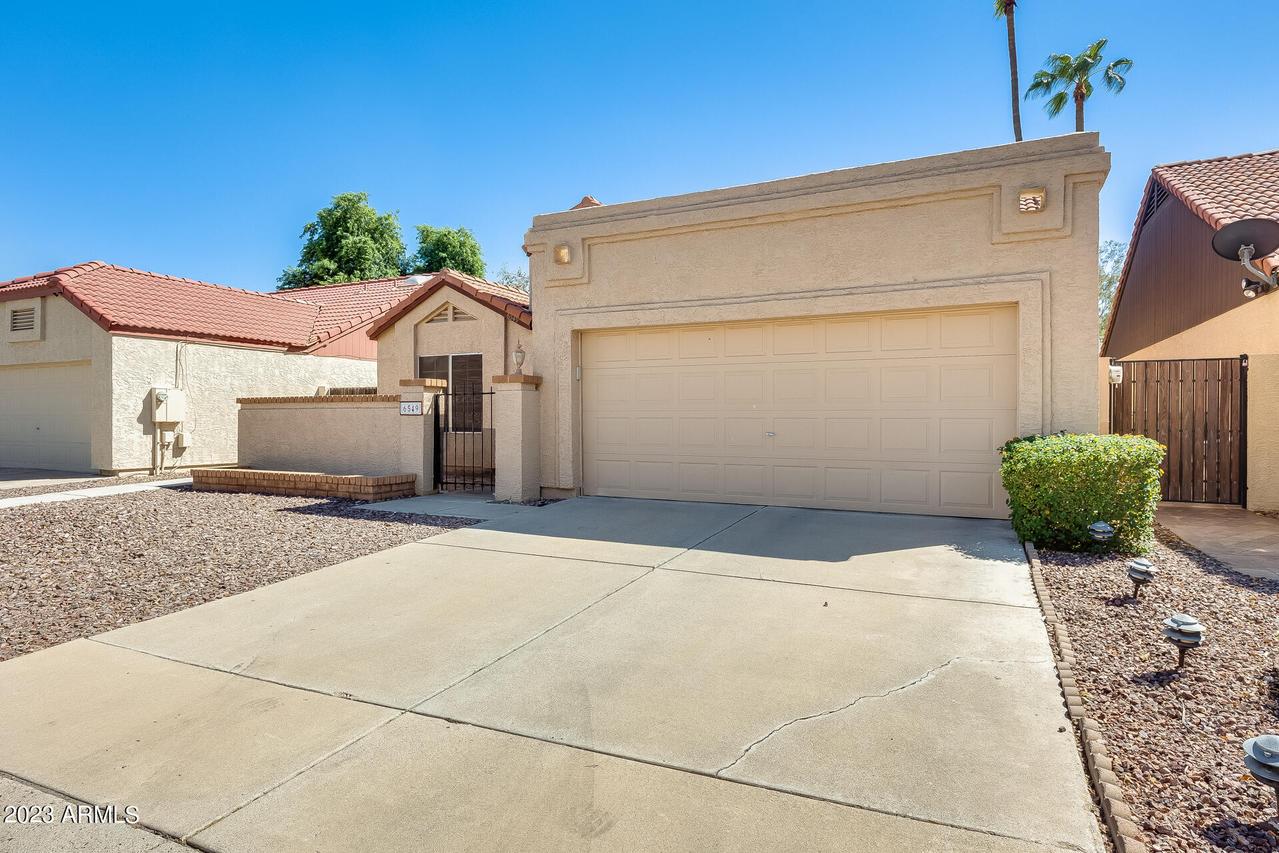 6549 W North Ln., Glendale, AZ 85302