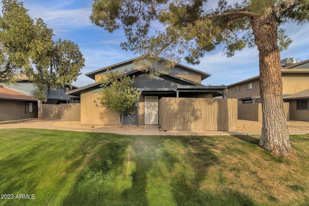 286 W Palomino Dr. #157, Chandler, AZ 85225