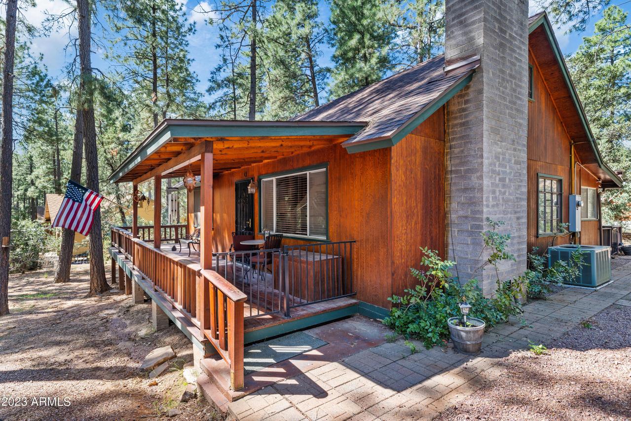 5122 N Pine Dr., Pine, AZ 85544