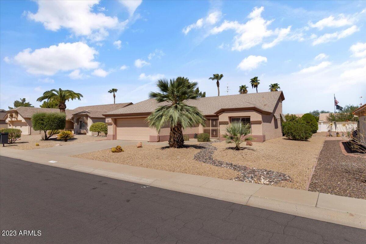 15012 W Yosemite Dr., Sun City West, AZ 85375