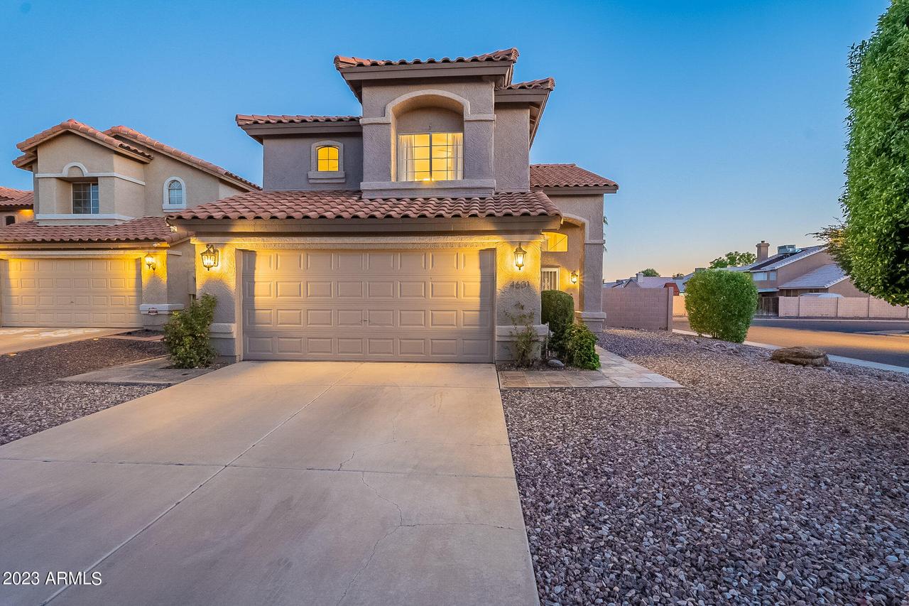 4601 E Hartford Ave., Phoenix, AZ 85032