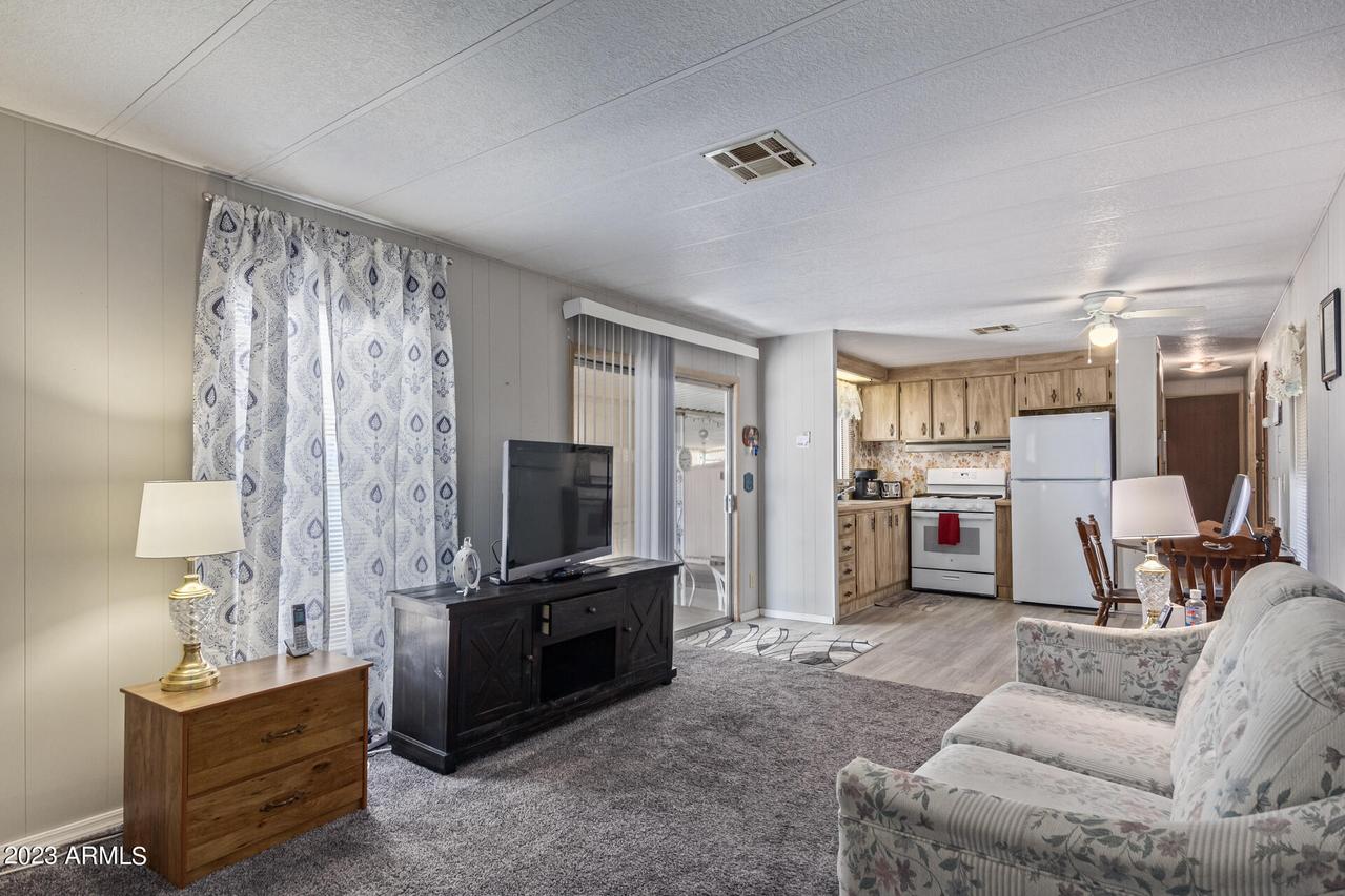 800 W Apache Tr. #62, Apache Junction, AZ 85120