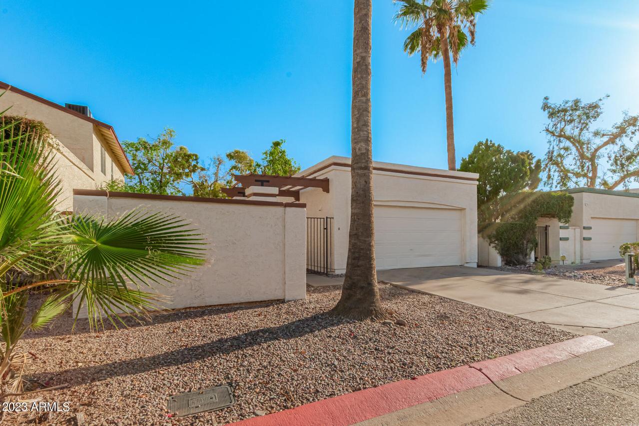 630 E Jensen St. #111, Mesa, AZ 85203