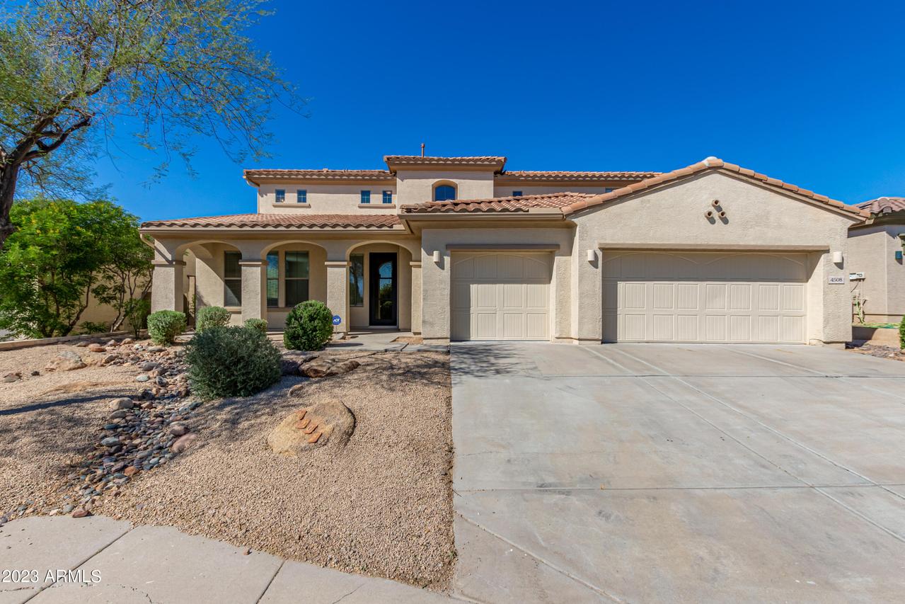 4508 W Rushmore Dr., New River, AZ 85087