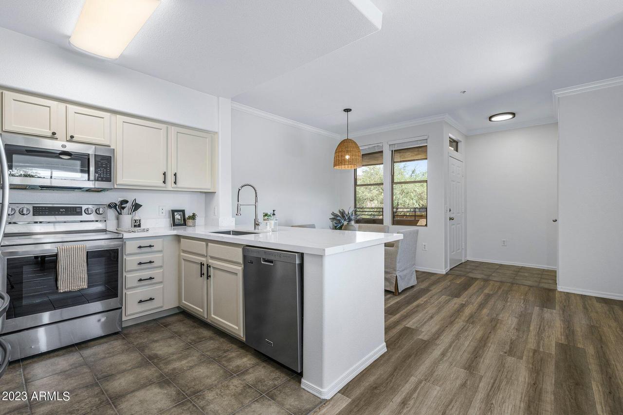 20100 N 78th Pl. #2113, Scottsdale, AZ 85255