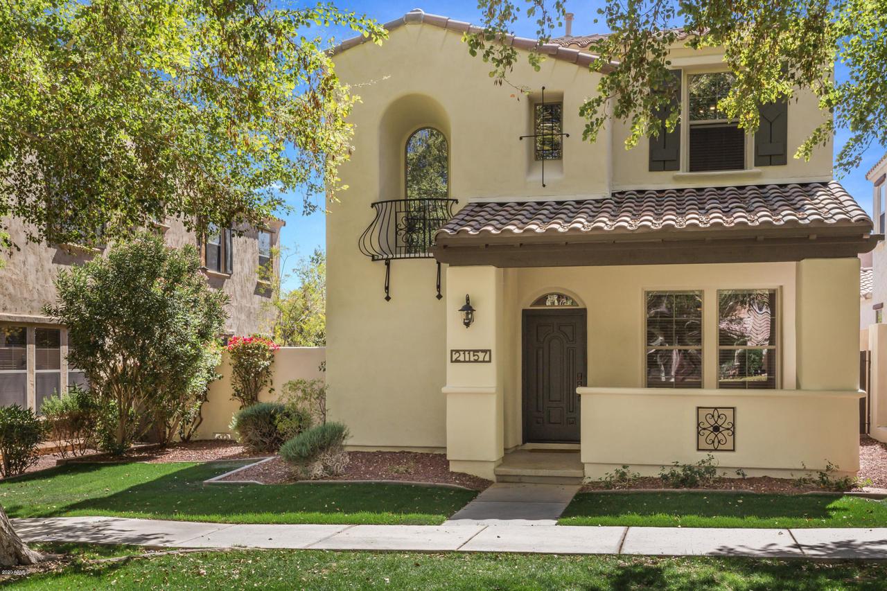 21157 W Prospector Way, Buckeye, AZ 85396