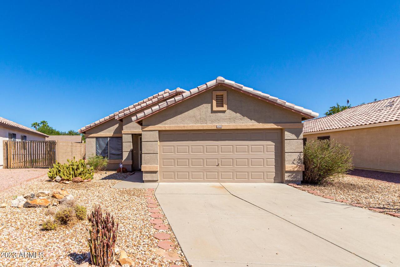 15028 W Watson Ln., Surprise, AZ 85379