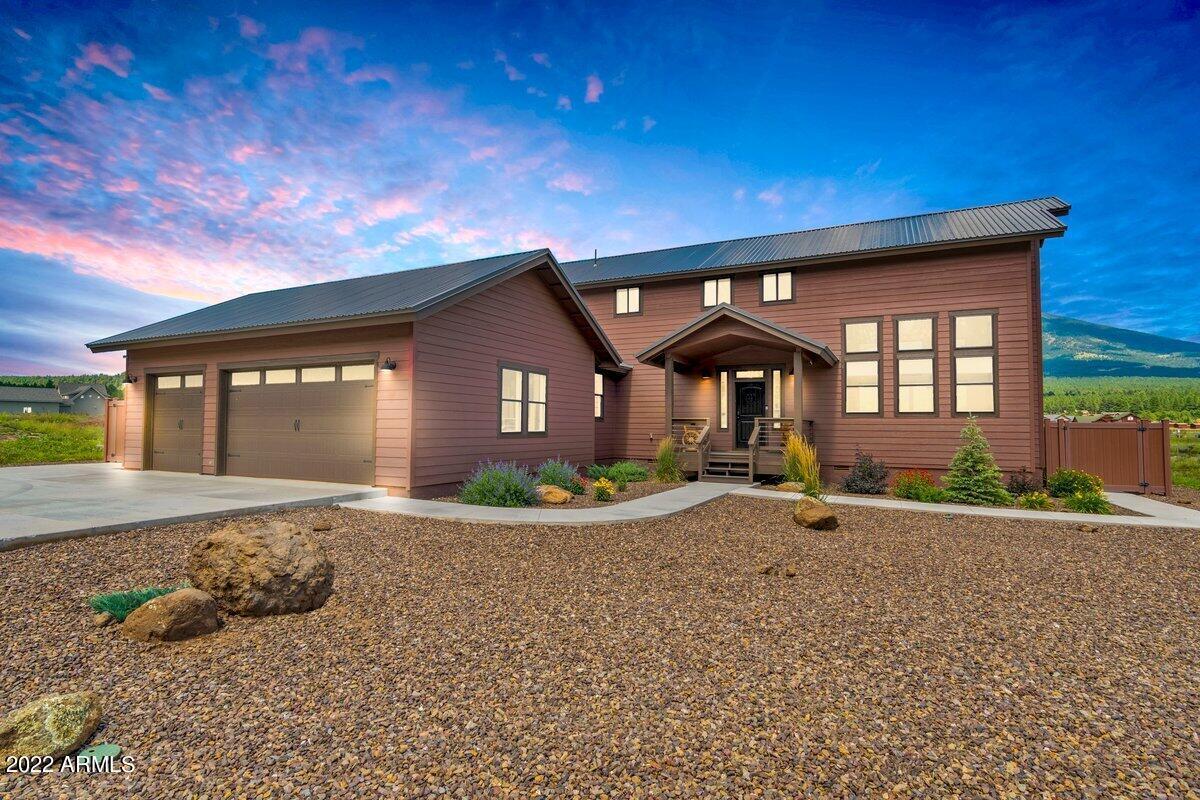 8421 Vista Peak Way, Flagstaff, AZ 86001