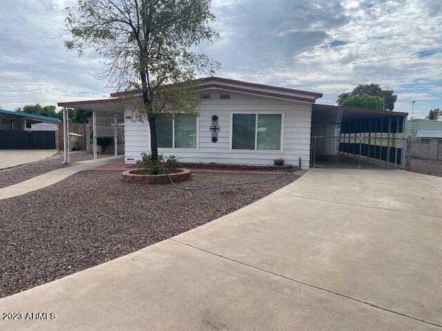 6543 W Hatcher Rd., Glendale, AZ 85302