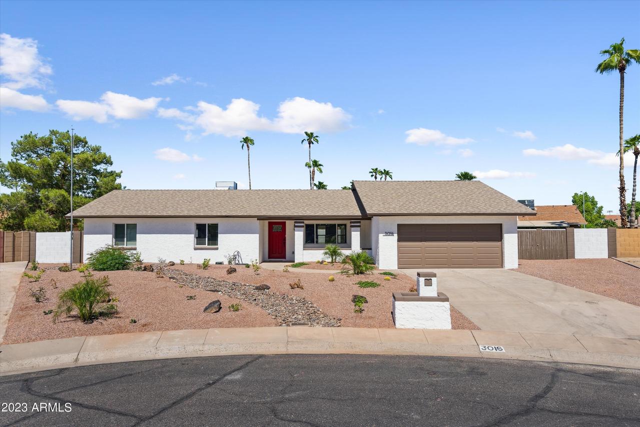 3016 E Marilyn Rd., Phoenix, AZ 85032
