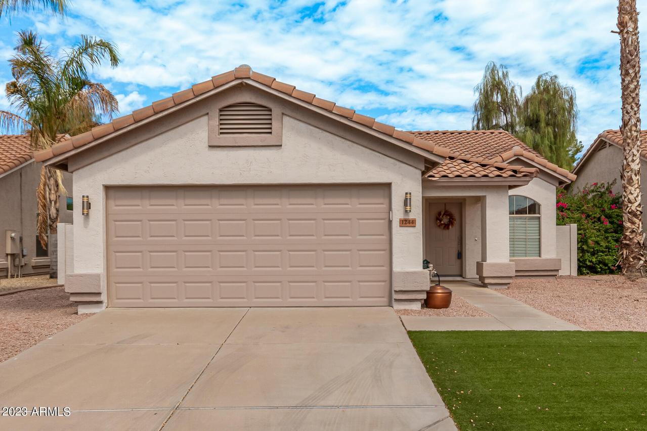 1244 W Sparrow Ct., Chandler, AZ 85248