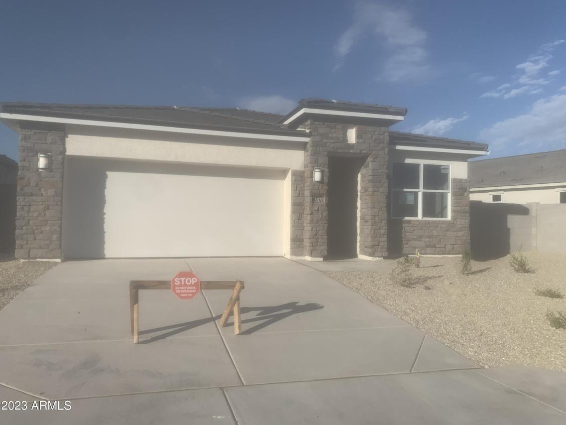 24050 W Whyman Ave., Buckeye, AZ 85326