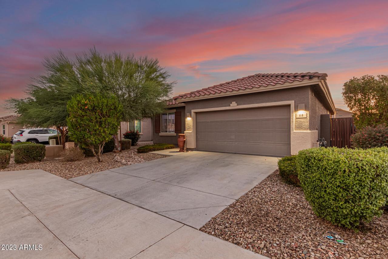 68 S 196th Ln., Buckeye, AZ 85326