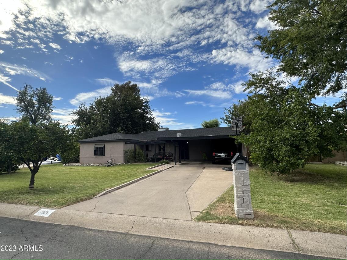 1001 W State Ave., Phoenix, AZ 85021