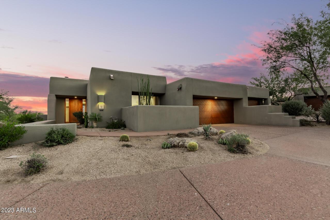 10076 E Graythorn Dr., Scottsdale, AZ 85262