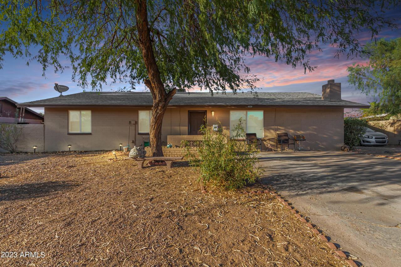 8038 E Jacob Ave., Mesa, AZ 85209