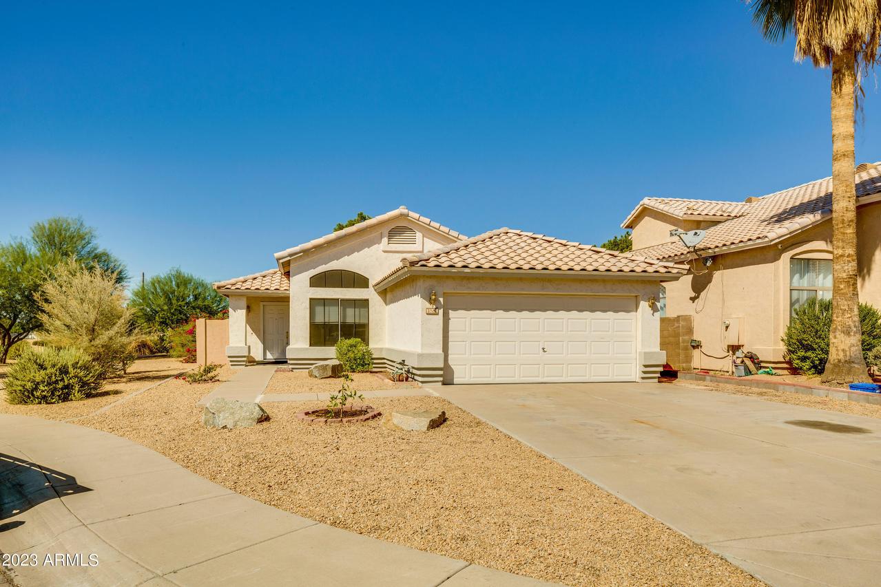 13270 N 82nd Dr., Peoria, AZ 85381