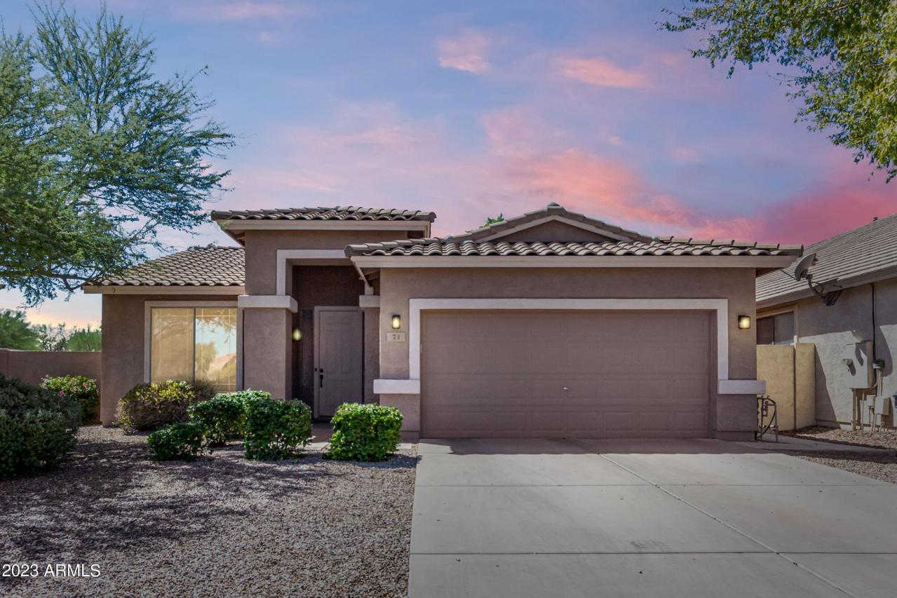 73 E Mill Reef Dr., San Tan Valley, AZ 85143