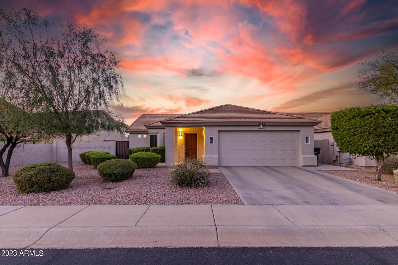 3428 E Francisco Dr., Phoenix, AZ 85042