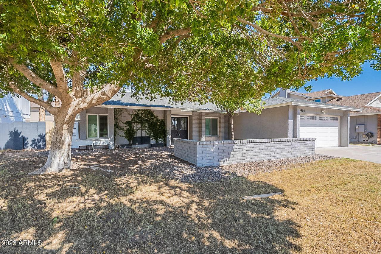 5426 W Riviera Dr., Glendale, AZ 85304