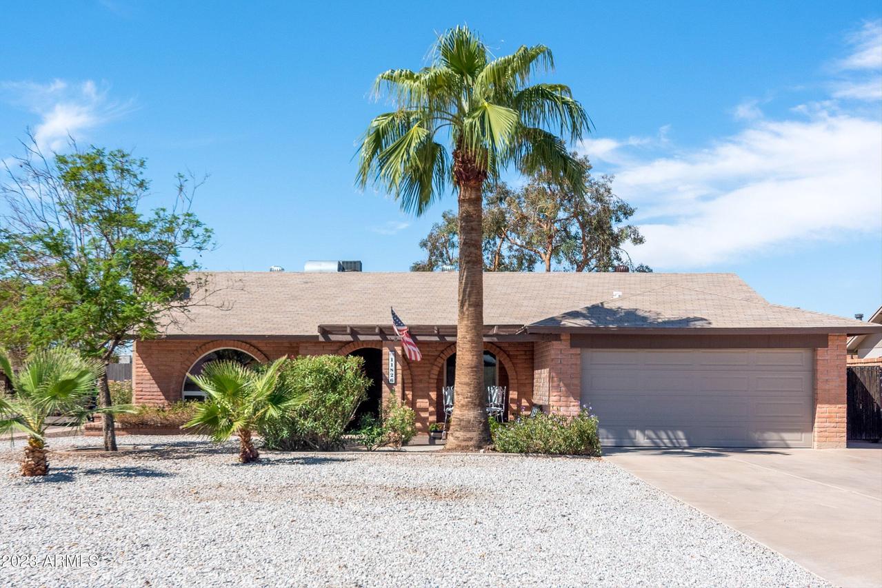 11826 N 52nd Ave., Glendale, AZ 85304