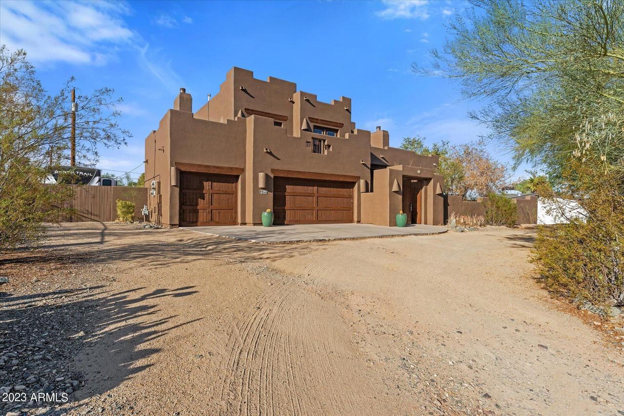 2640 E Pershing Ave., Phoenix, AZ 85032