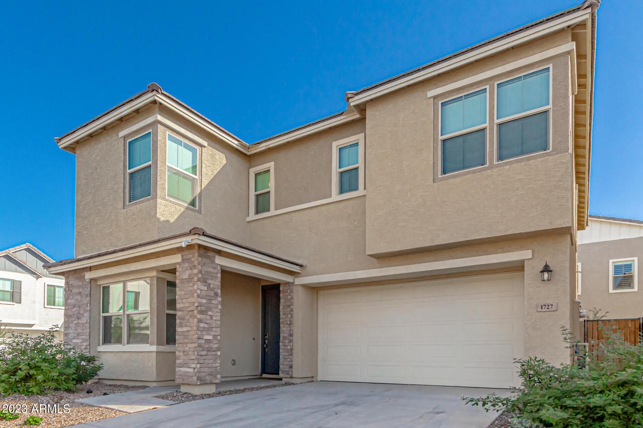 1727 E Stella Ln., Phoenix, AZ 85016