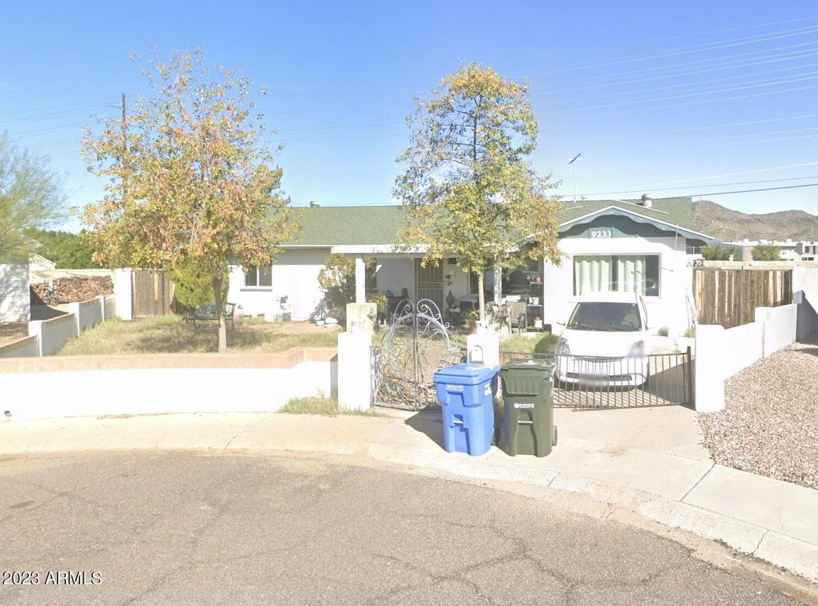 9233 N 17th Dr., Phoenix, AZ 85021