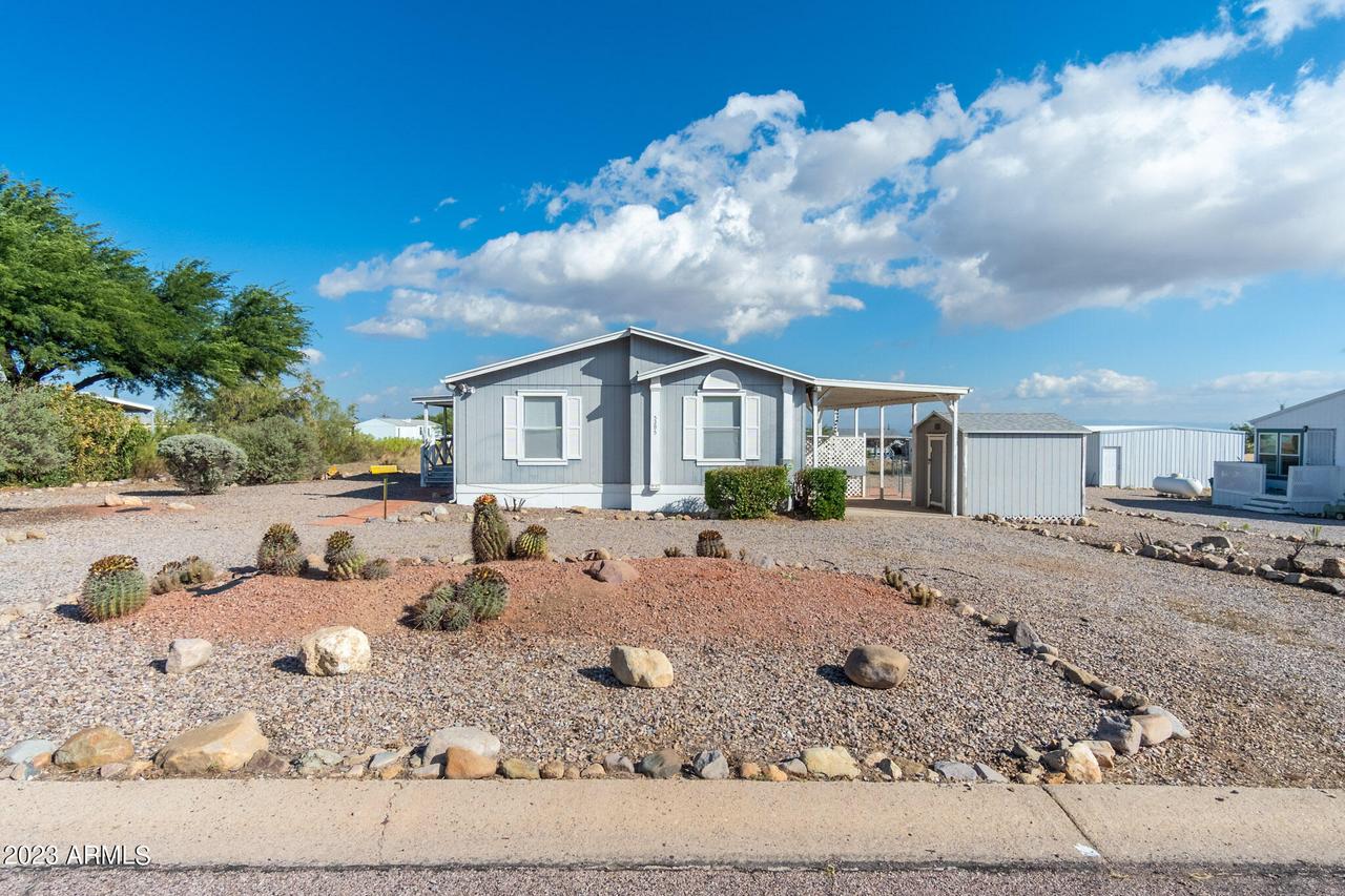 5295 E Brickey Dr., Hereford, AZ 85615