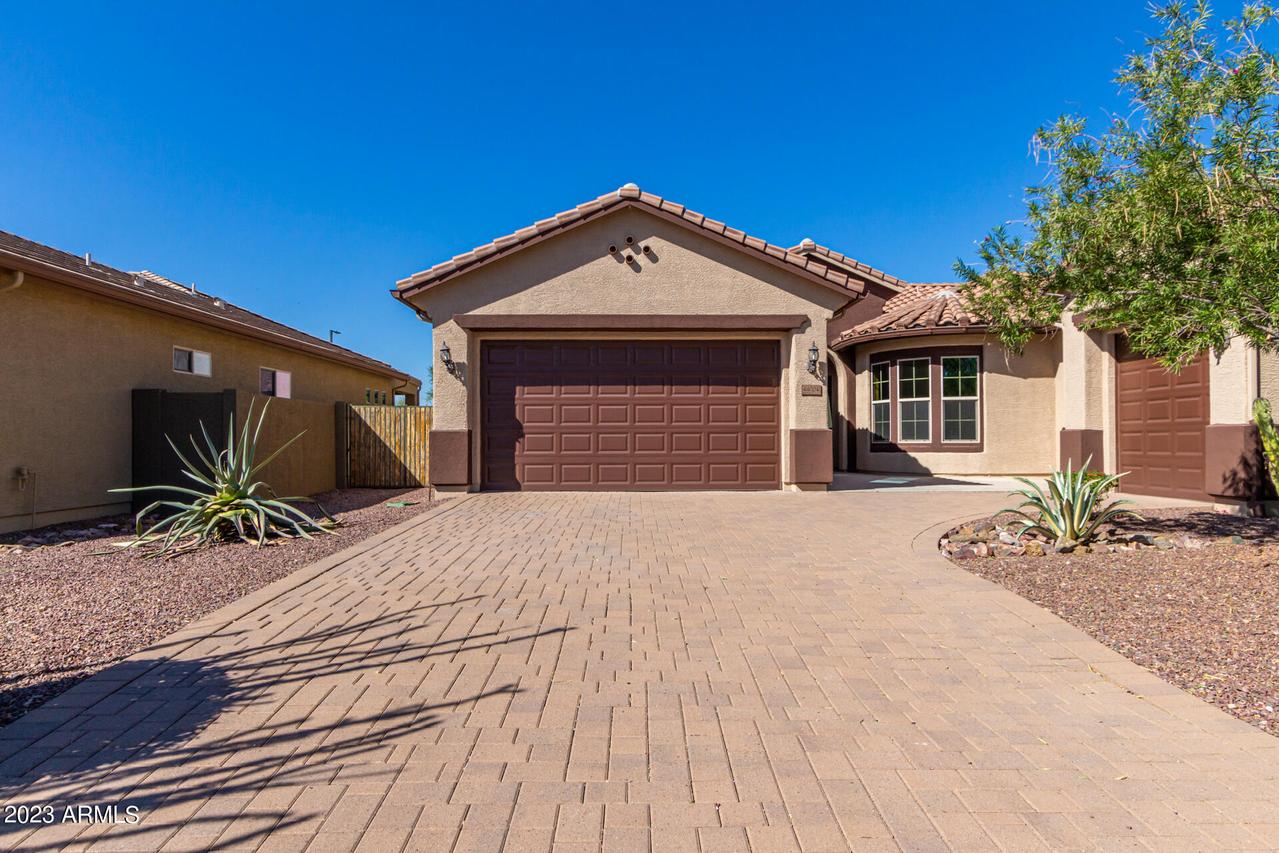 44004 N 50th Ln., New River, AZ 85087