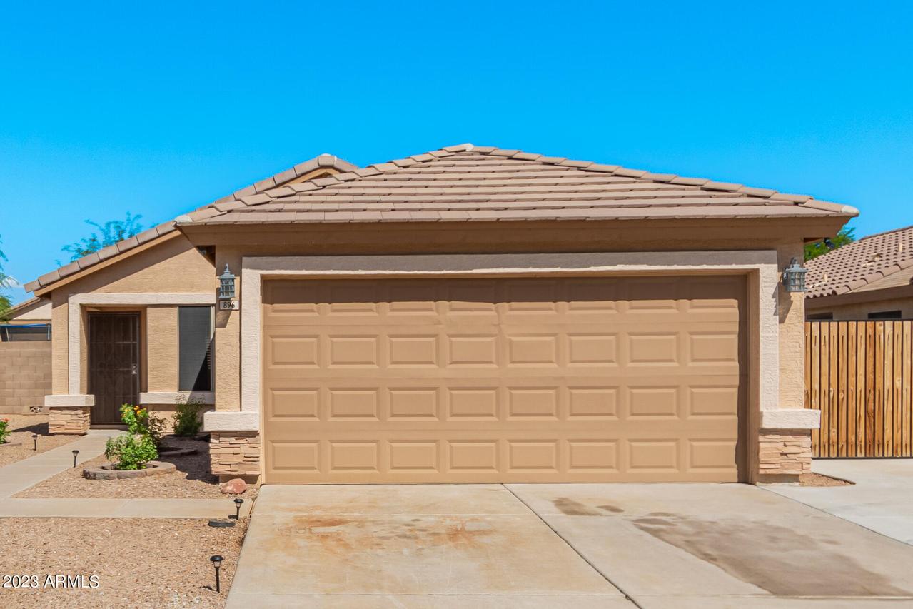 896 E Graham Ln., Apache Junction, AZ 85119