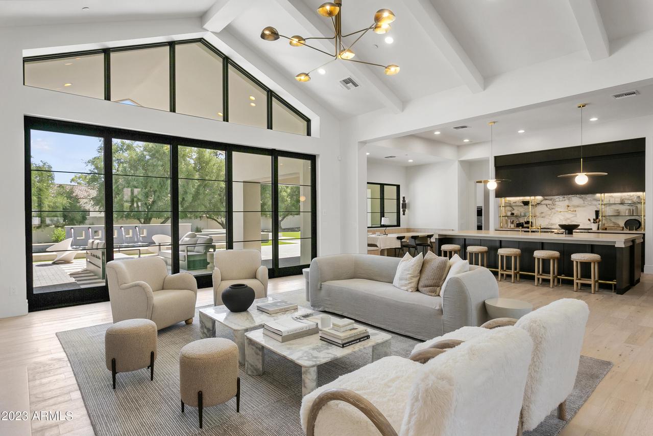 9023 N 53rd St., Paradise Valley, AZ 85253
