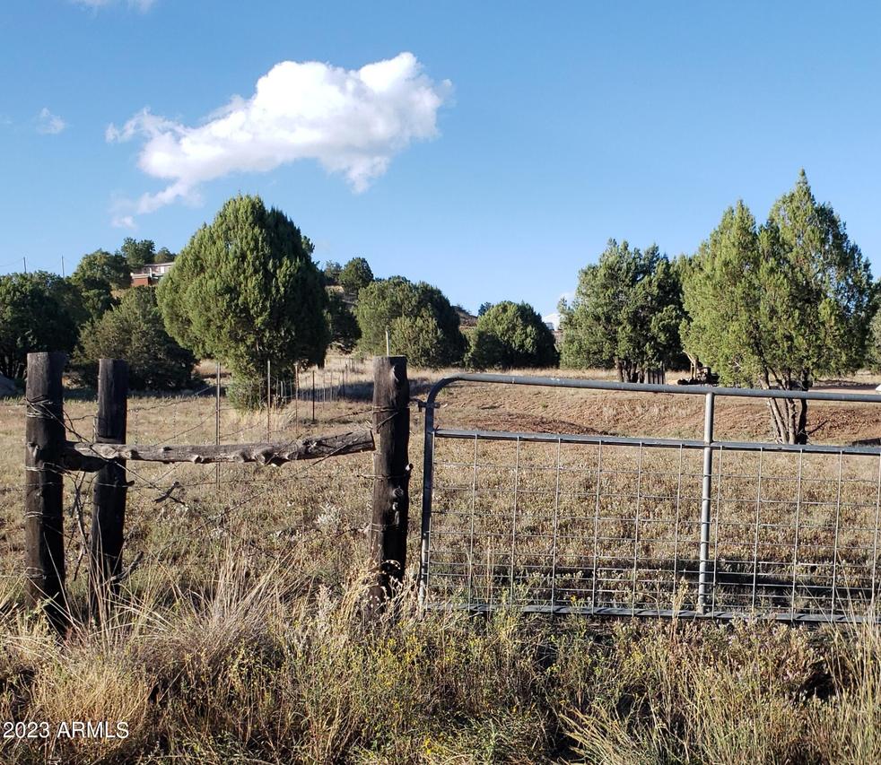 49760 N Az-288 #B, Young, AZ 85554
