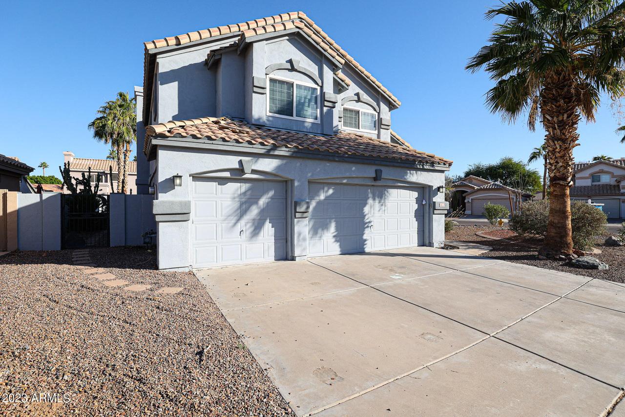 3832 E Briarwood Ter., Phoenix, AZ 85048