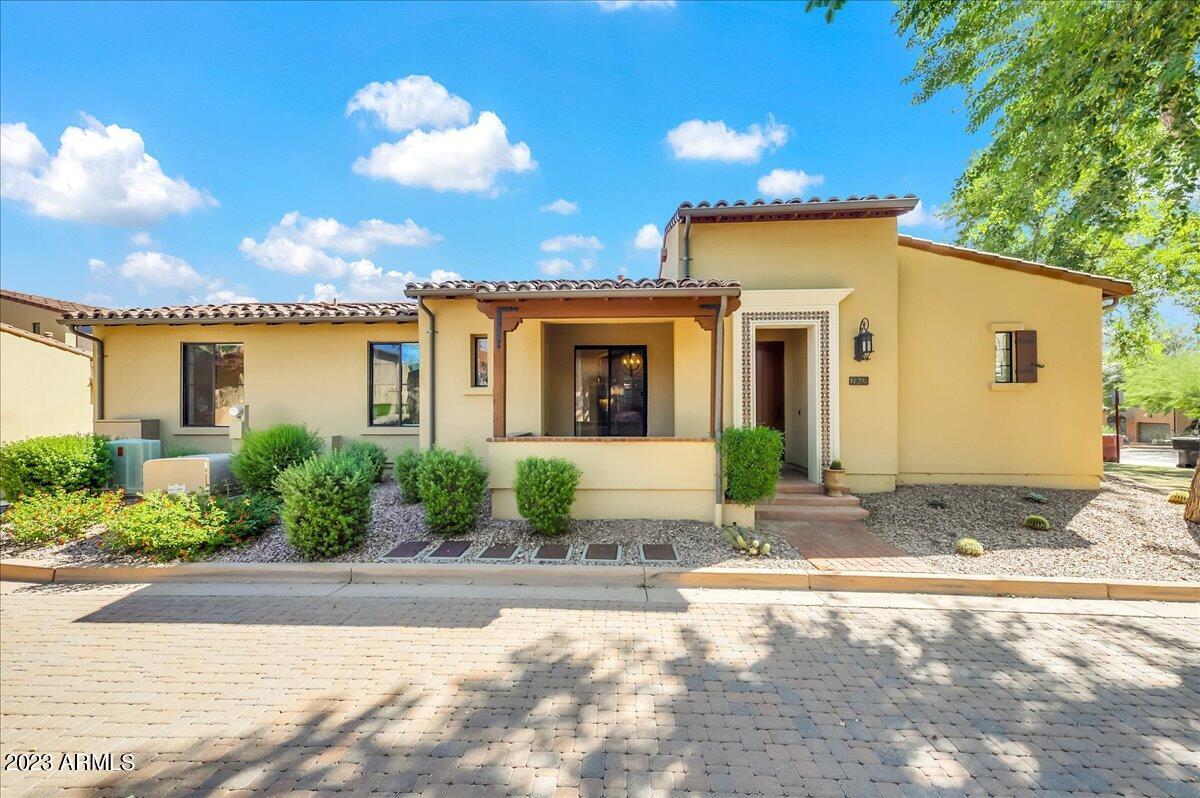 18650 N Thompson Peak Pkwy. #1048, Scottsdale, AZ 85255