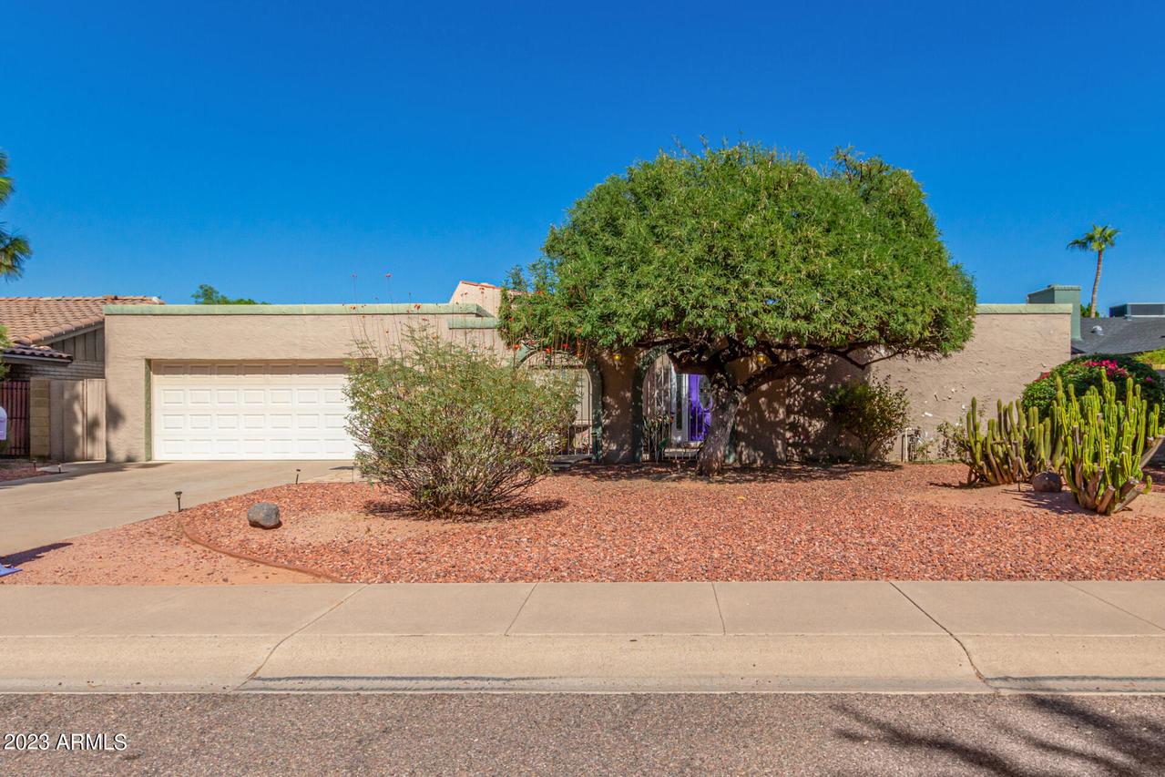 408 E Claremont St., Phoenix, AZ 85012