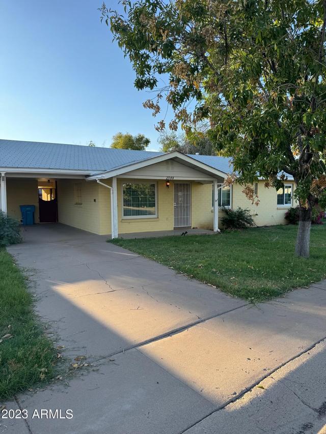 2944 N 21st Dr., Phoenix, AZ 85015