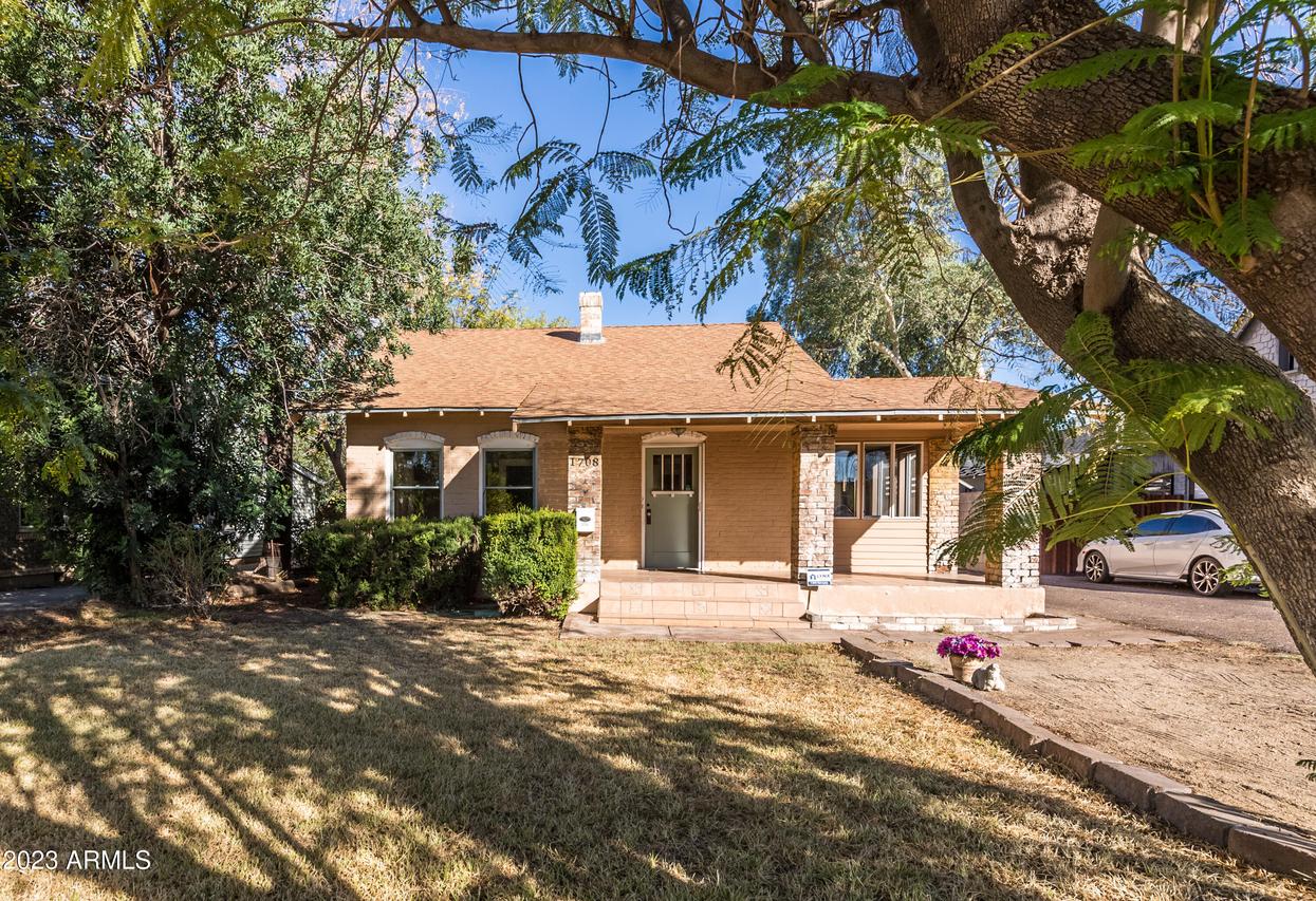 1708 E Earll Dr., Phoenix, AZ 85016