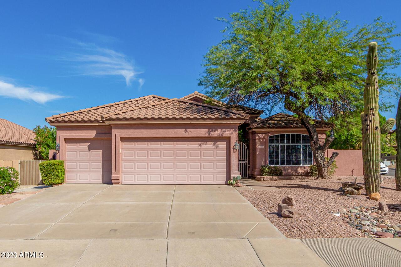 6260 E Virginia St., Mesa, AZ 85215