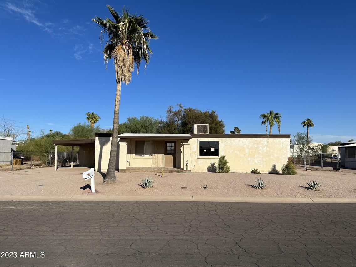 321 S Silver Dr., Apache Junction, AZ 85120