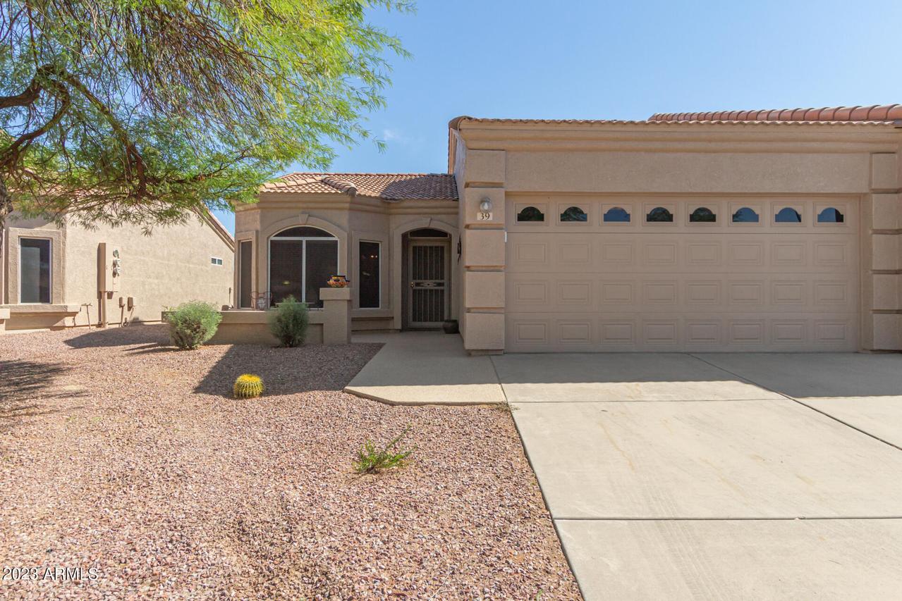 2101 S Yellow Wood #39, Mesa, AZ 85209