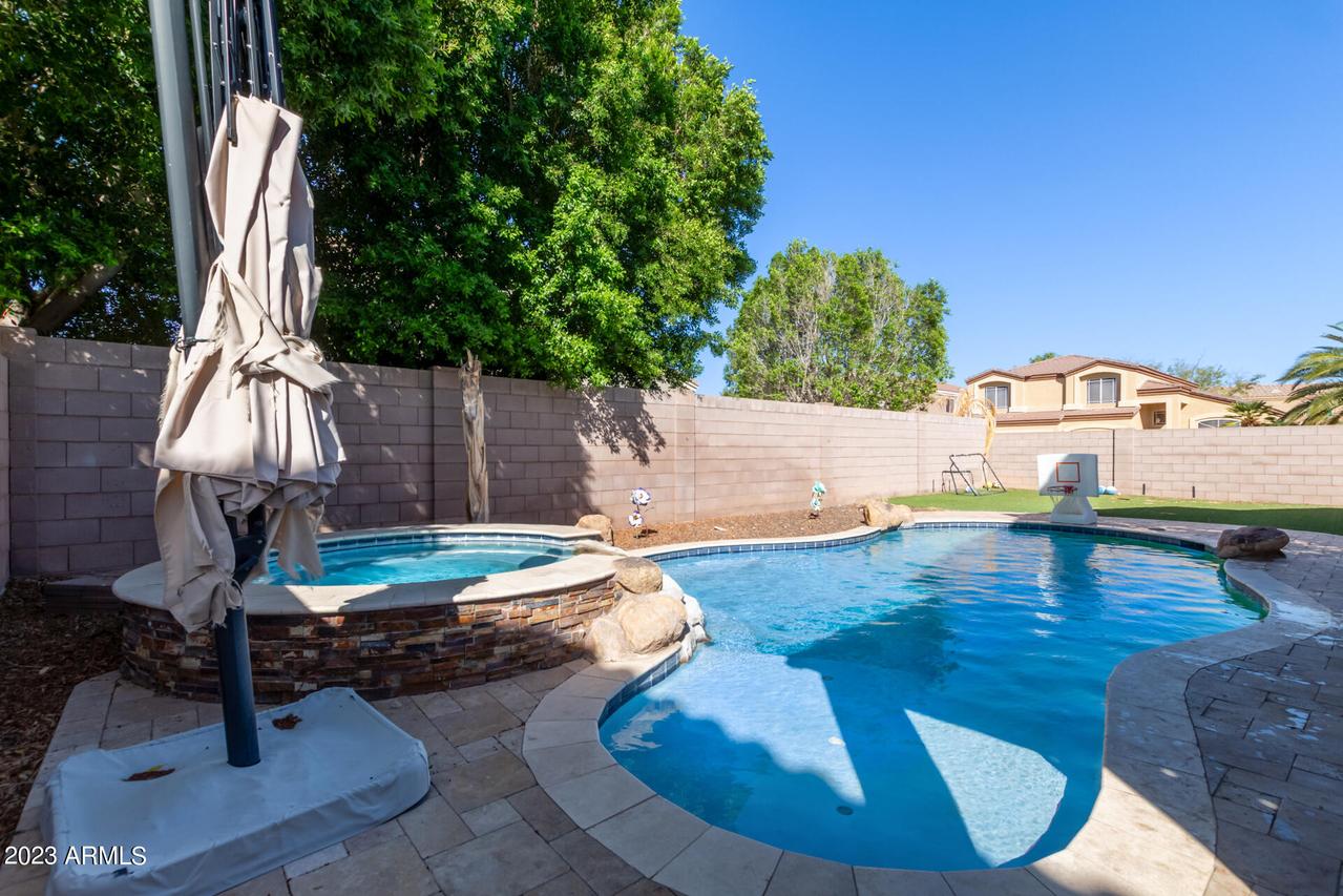 9210 W Frank Ave., Peoria, AZ 85382