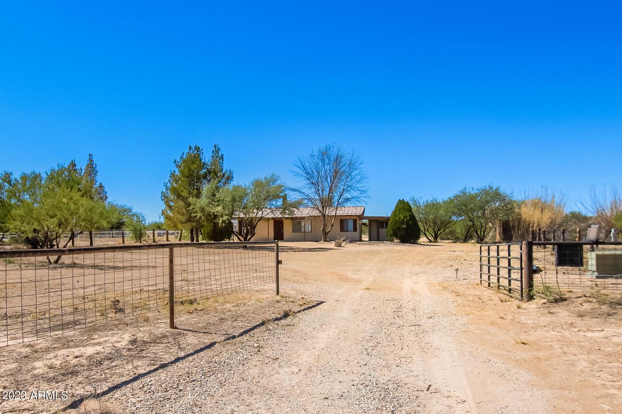 1396 N Ocotillo Rd., Benson, AZ 85602