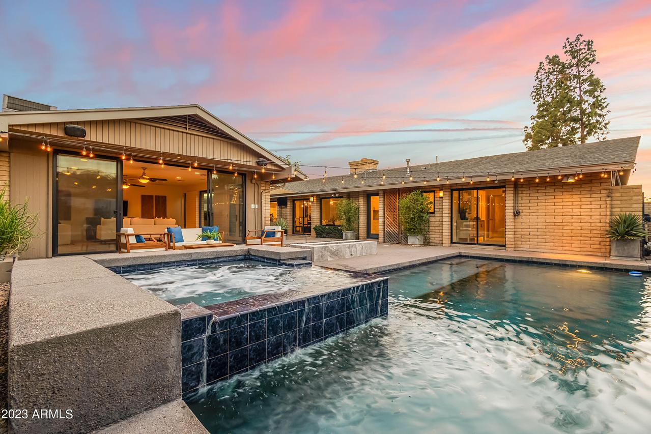 3611 N 60th St., Scottsdale, AZ 85251