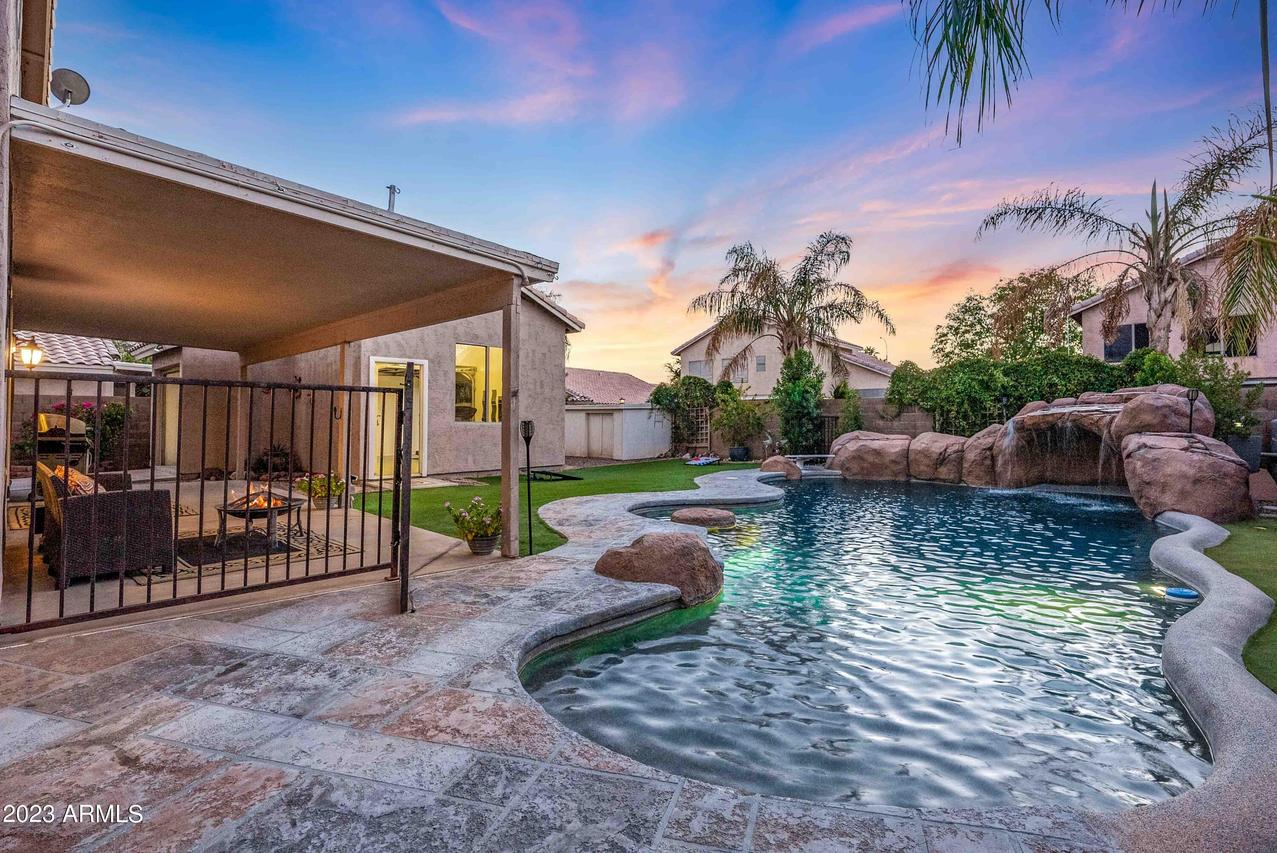 2366 S Longmore St., Chandler, AZ 85286